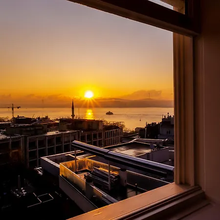 Loop Bosphorus 4* Istanboel