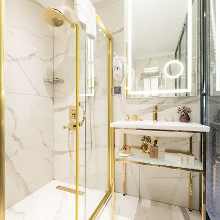 Loop Bosphorus מלון 4*