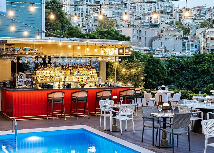 Loop Bosphorus Hotel