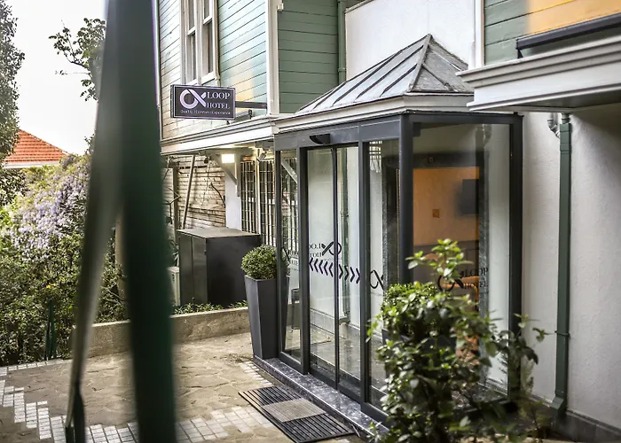 Loop Bosphorus Hotel 4*