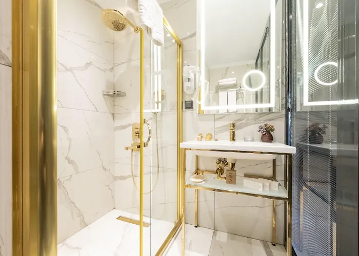 Loop Bosphorus Hotel 4*